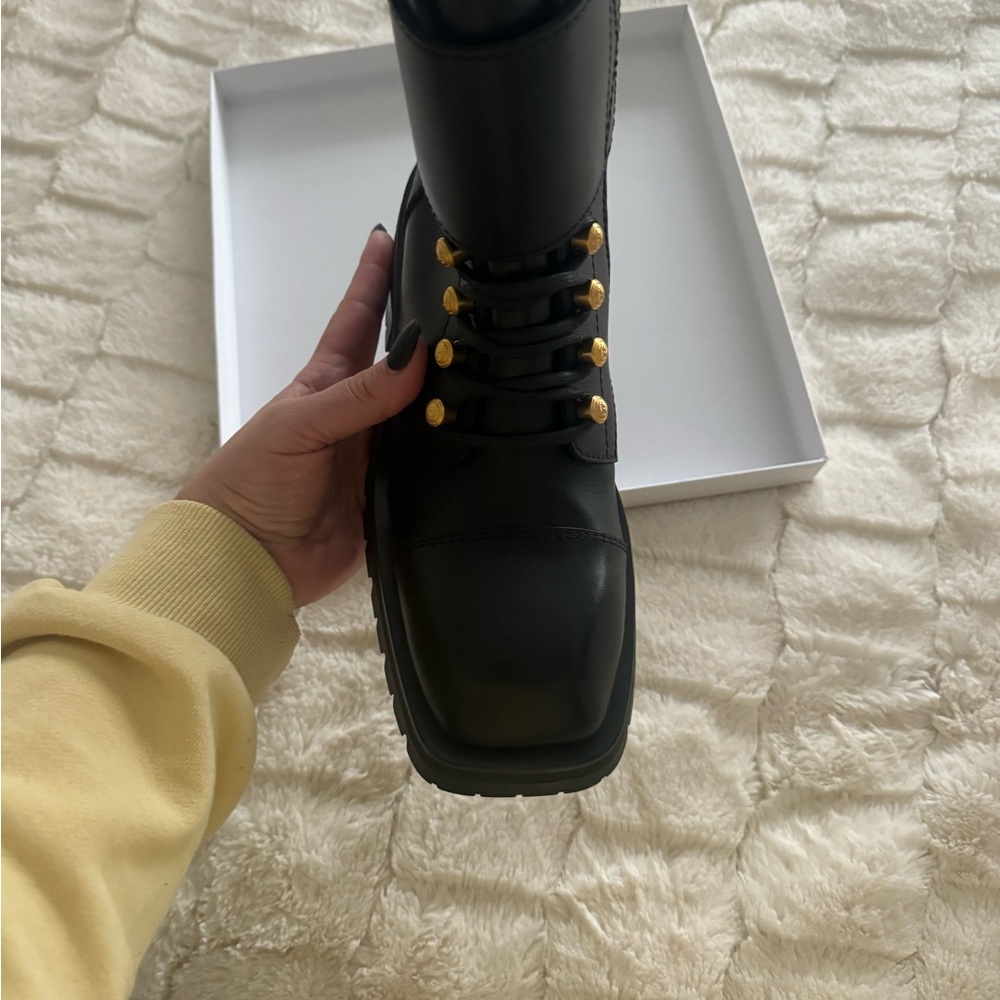 Original Balmain black Leather Ankle Boots with Gold Accents - Picture 2 of 10